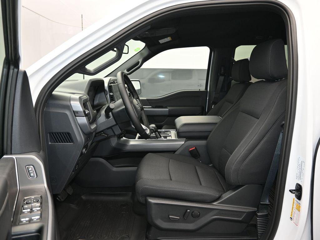 new 2025 Ford F-150 car, priced at $59,055