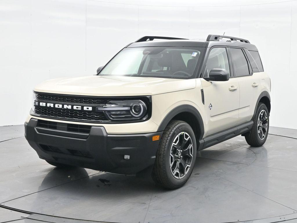 new 2025 Ford Bronco Sport car, priced at $36,185