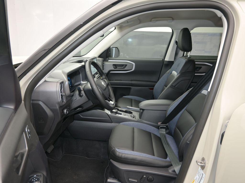 new 2025 Ford Bronco Sport car, priced at $36,185