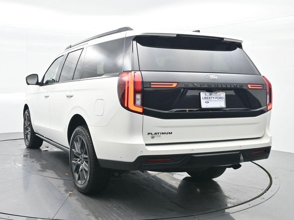 new 2025 Ford Expedition car, priced at $76,395