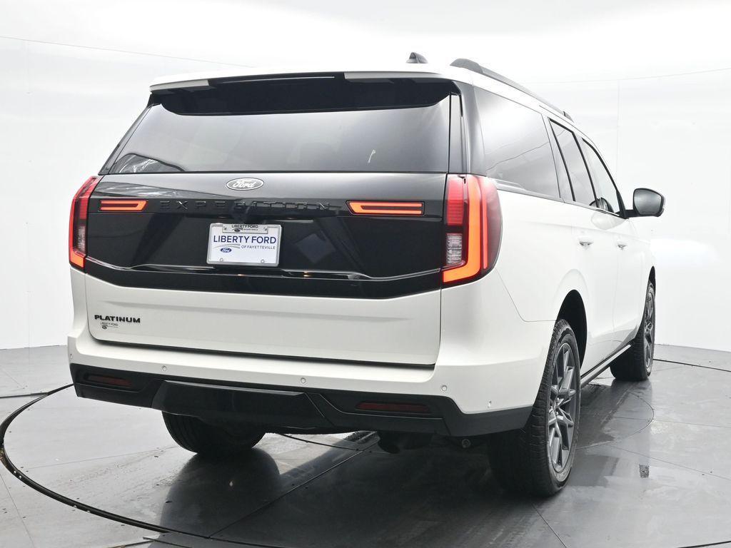 new 2025 Ford Expedition car, priced at $76,395