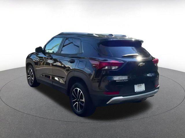 used 2025 Chevrolet TrailBlazer car, priced at $21,895
