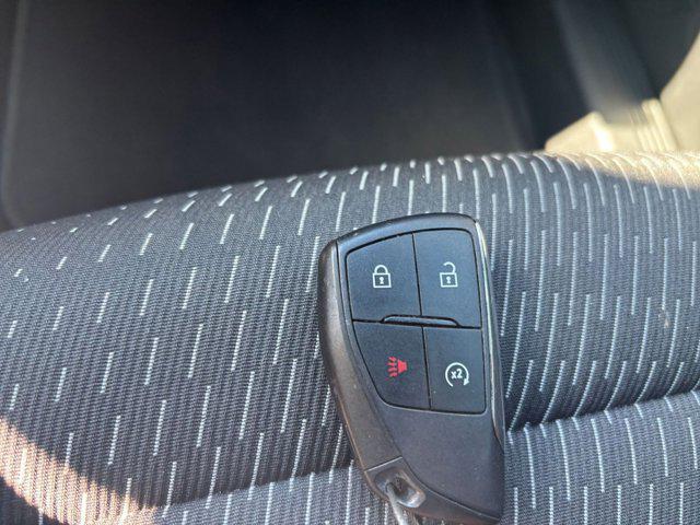 used 2025 Chevrolet Equinox car, priced at $22,995
