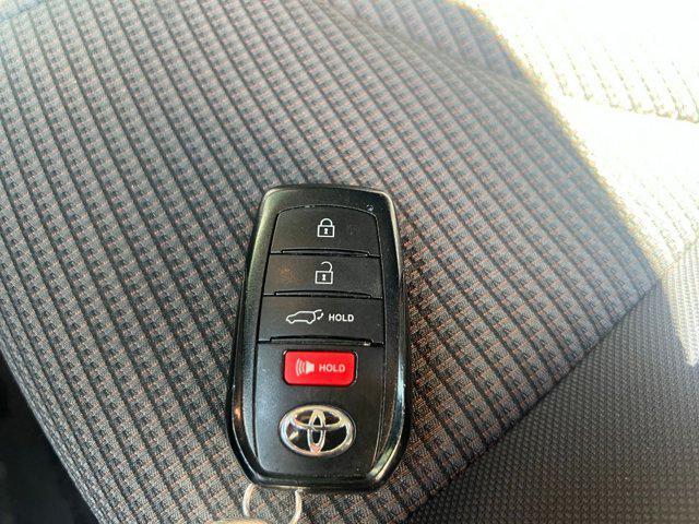 used 2025 Toyota Highlander car, priced at $34,735