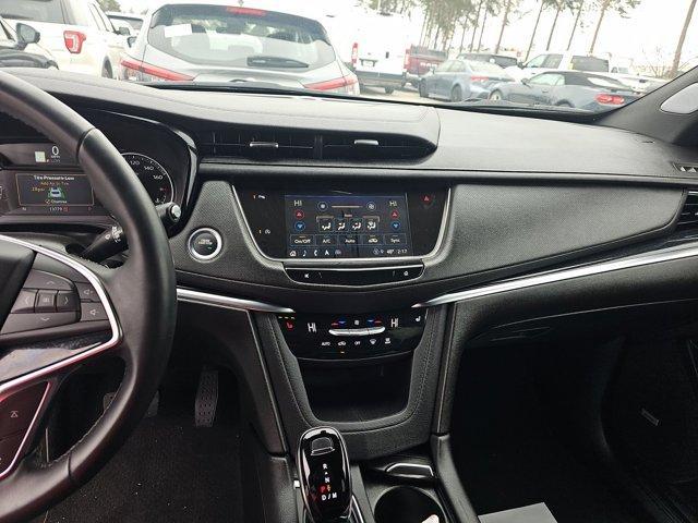 used 2025 Cadillac XT5 car, priced at $36,495
