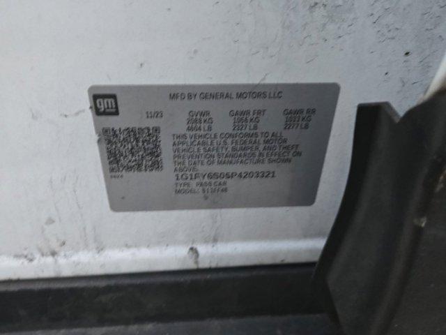 used 2023 Chevrolet Bolt EUV car, priced at $15,595