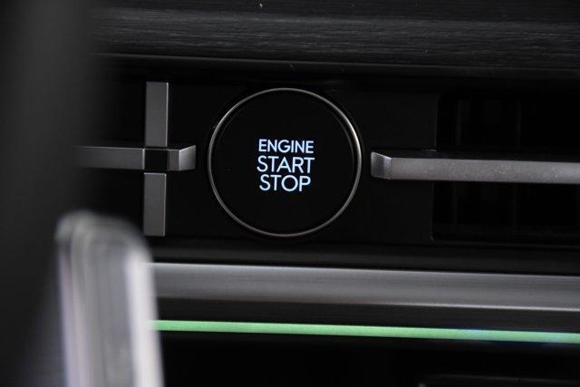 used 2024 Hyundai Santa Fe car, priced at $27,997