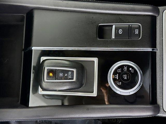 used 2024 Mitsubishi Outlander car, priced at $20,998