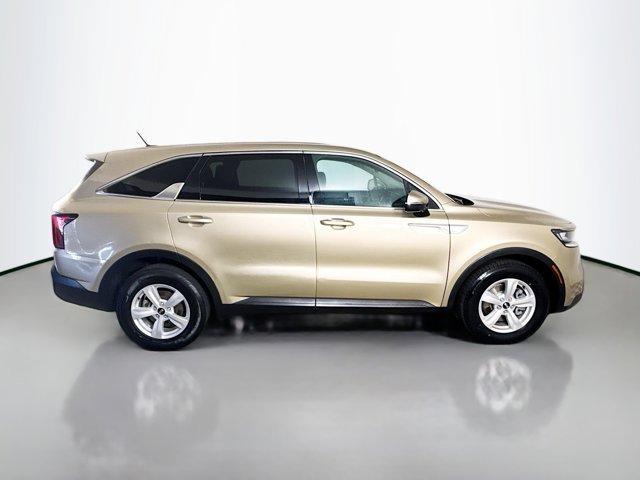 used 2021 Kia Sorento car, priced at $15,098