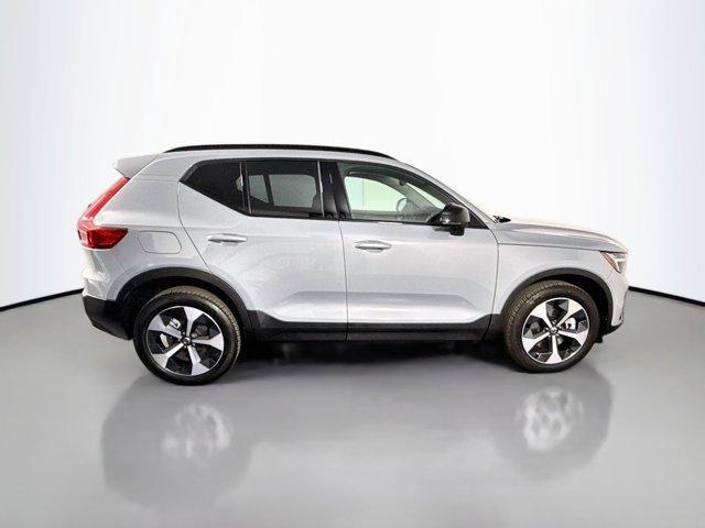 used 2026 Volvo XC40 car, priced at $36,394