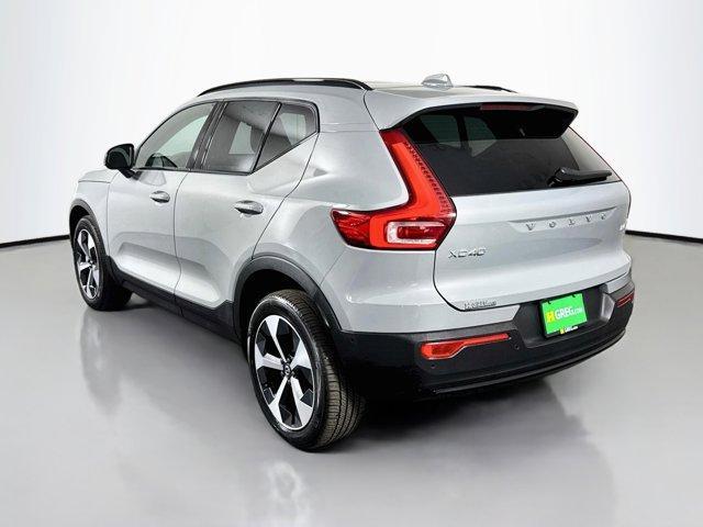 used 2026 Volvo XC40 car, priced at $36,394