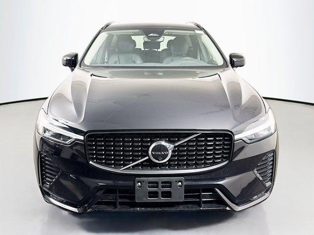 used 2025 Volvo XC60 car, priced at $31,998