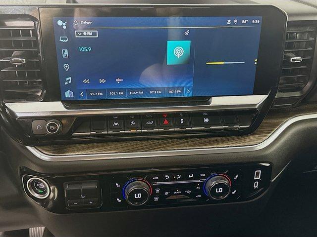 used 2025 Chevrolet Silverado 1500 car, priced at $32,998