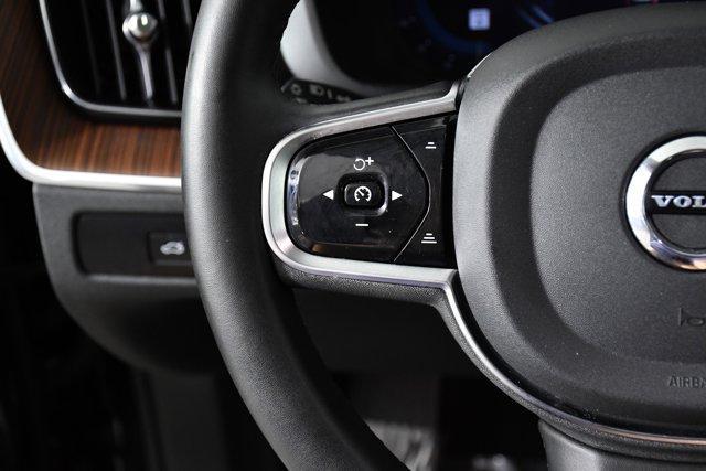 used 2024 Volvo XC60 car, priced at $33,498