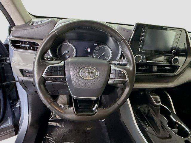 used 2021 Toyota Highlander car, priced at $23,998