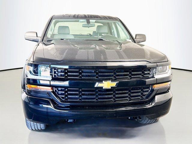 used 2018 Chevrolet Silverado 1500 car, priced at $23,098