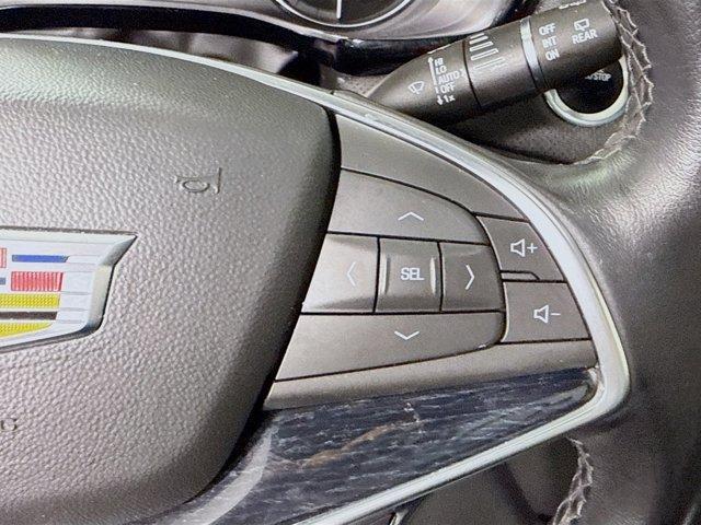 used 2024 Cadillac XT5 car, priced at $31,998