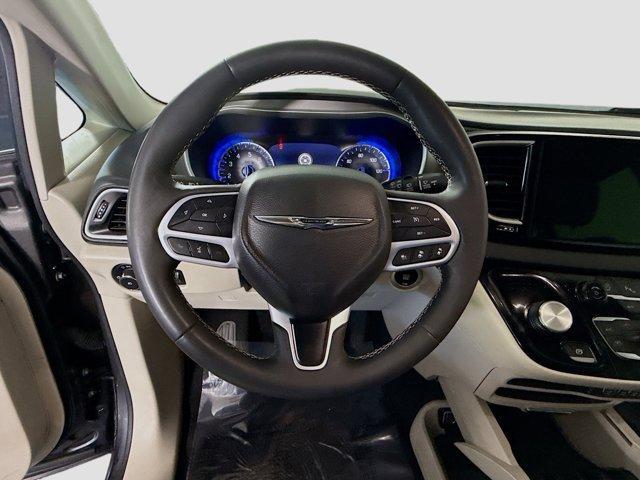 used 2023 Chrysler Pacifica car, priced at $18,998