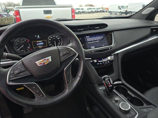 used 2024 Cadillac XT5 car, priced at $29,998