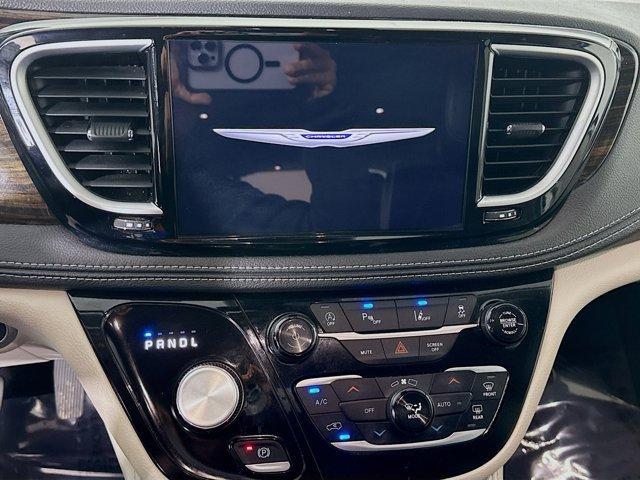 used 2024 Chrysler Pacifica car, priced at $29,798