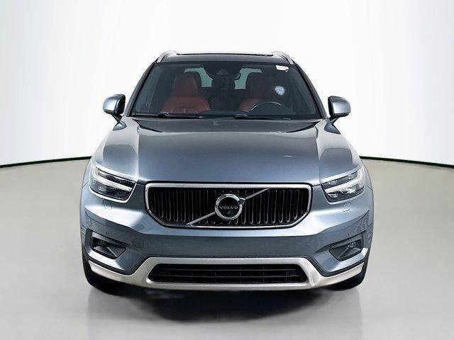 used 2019 Volvo XC40 car, priced at $16,997