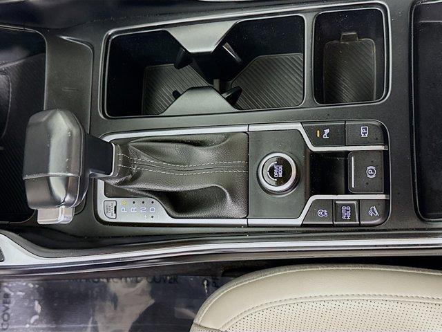 used 2024 Kia Sorento car, priced at $17,798