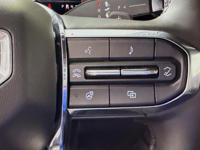 used 2025 GMC Yukon car, priced at $65,998