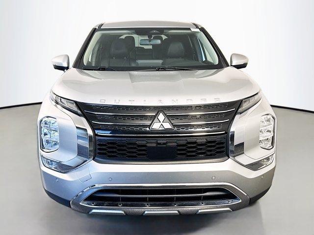 used 2022 Mitsubishi Outlander car, priced at $17,098