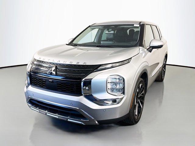 used 2022 Mitsubishi Outlander car, priced at $17,098