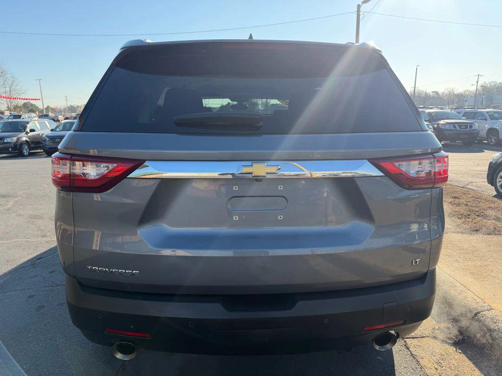 used 2018 Chevrolet Traverse car, priced at $13,495