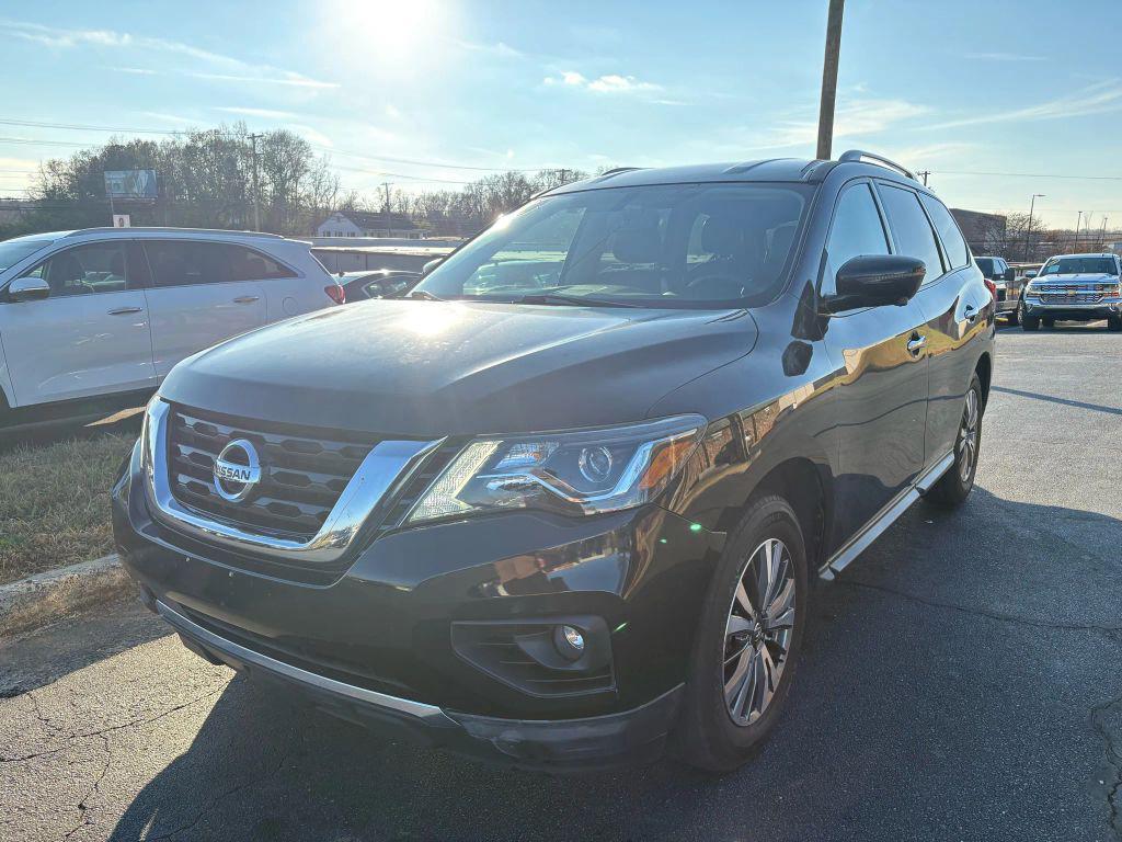 used 2020 Nissan Pathfinder car, priced at $13,995