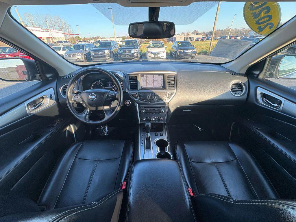 used 2020 Nissan Pathfinder car, priced at $13,995