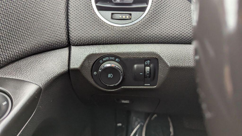 used 2013 Chevrolet Cruze car, priced at $5,695