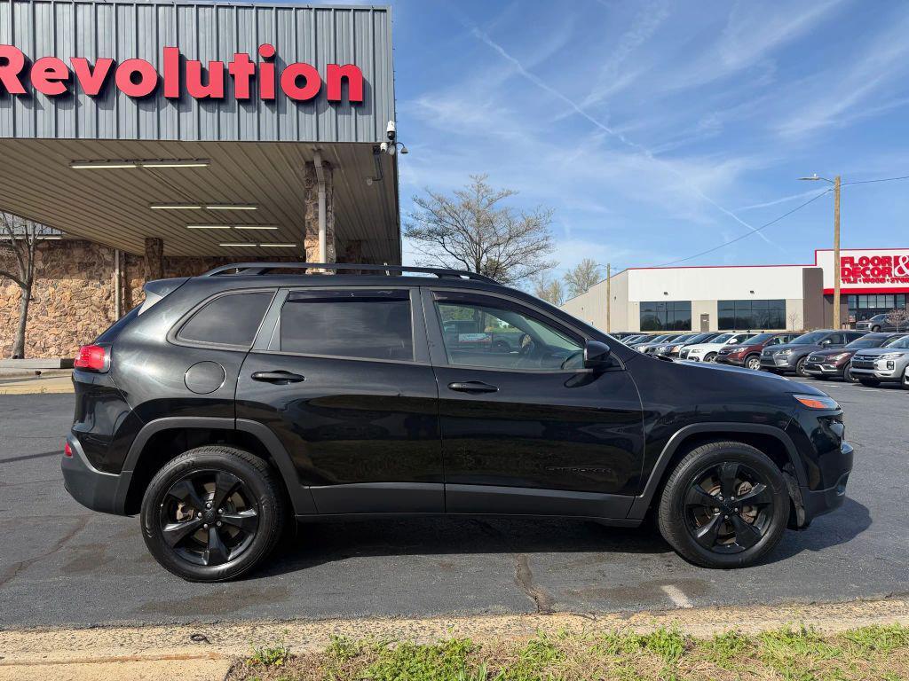 used 2016 Jeep Cherokee car, priced at $10,995