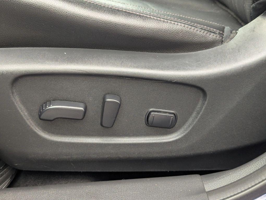 used 2018 Nissan Rogue car, priced at $9,695