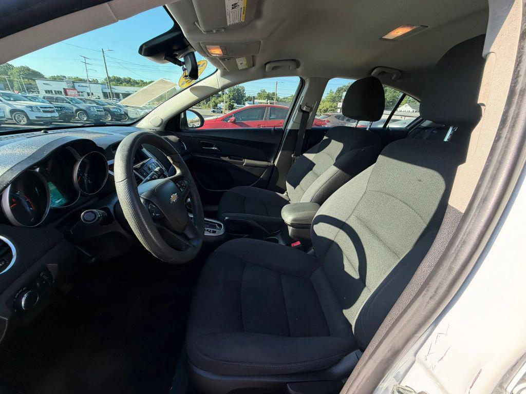 used 2015 Chevrolet Cruze car, priced at $7,295