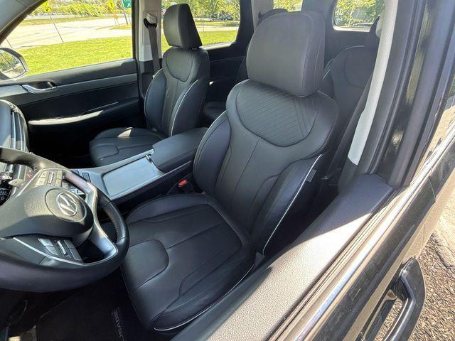 used 2024 Hyundai Palisade car, priced at $37,494