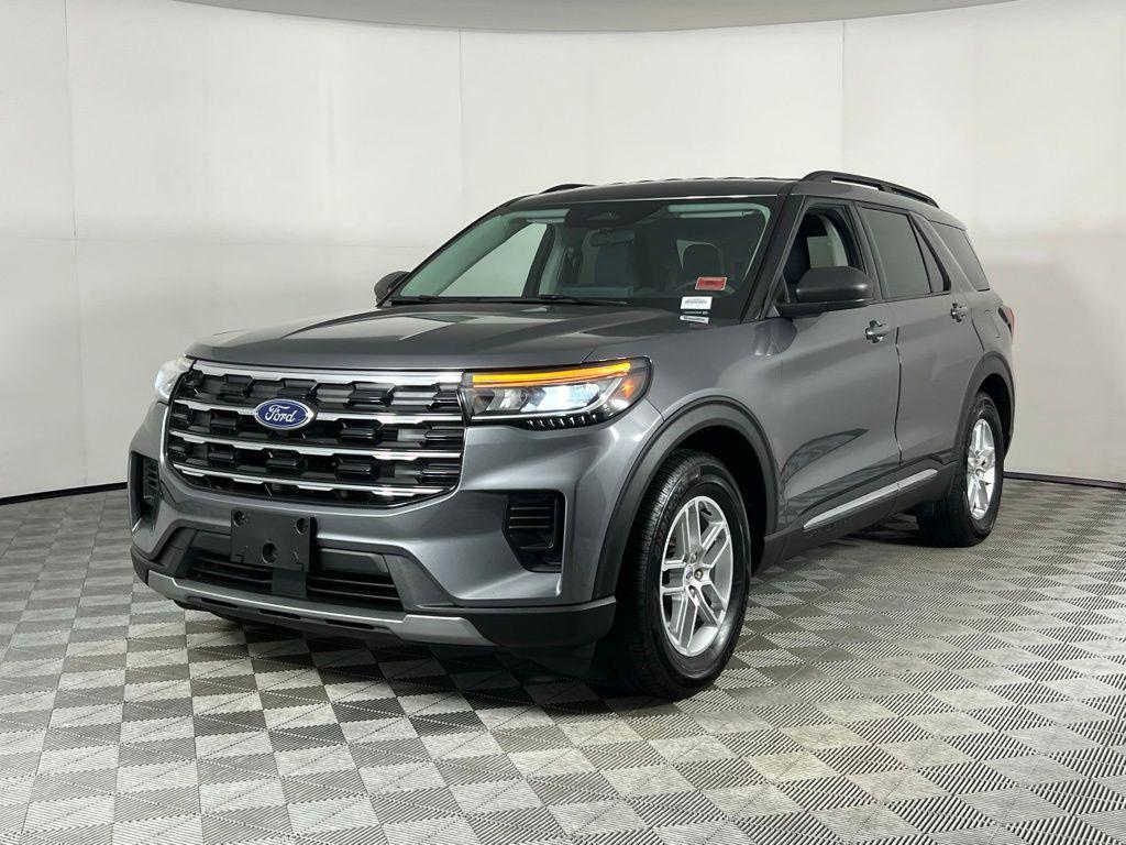 used 2025 Ford Explorer car, priced at $34,673