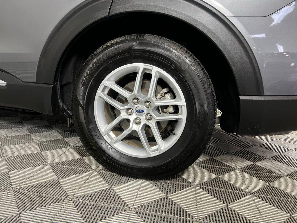 used 2025 Ford Explorer car, priced at $34,673