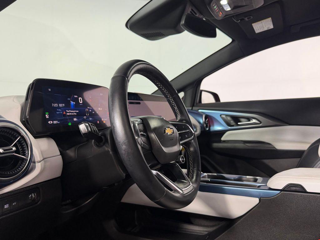 used 2024 Chevrolet Equinox EV car, priced at $25,373