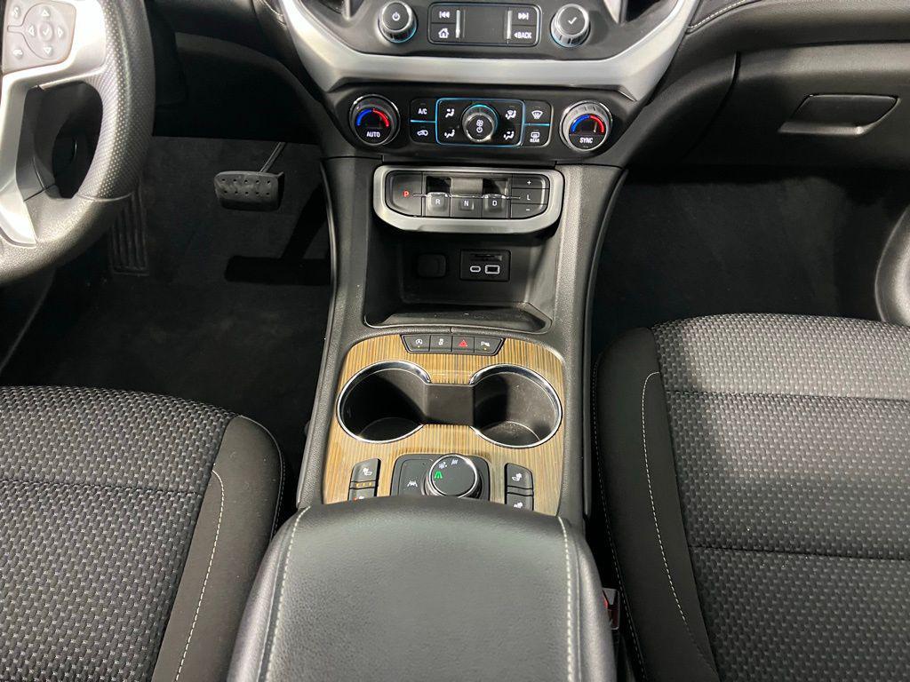 used 2023 GMC Acadia car, priced at $28,473