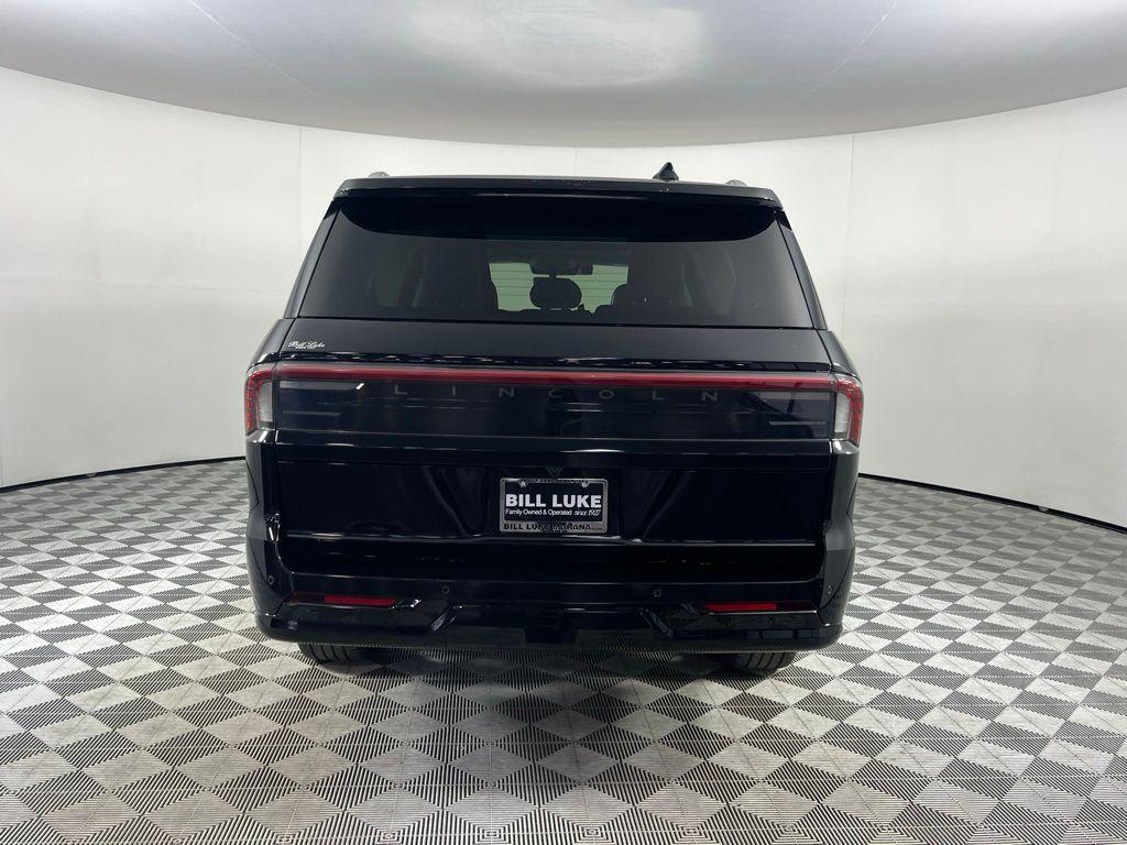 used 2025 Lincoln Navigator car, priced at $82,973