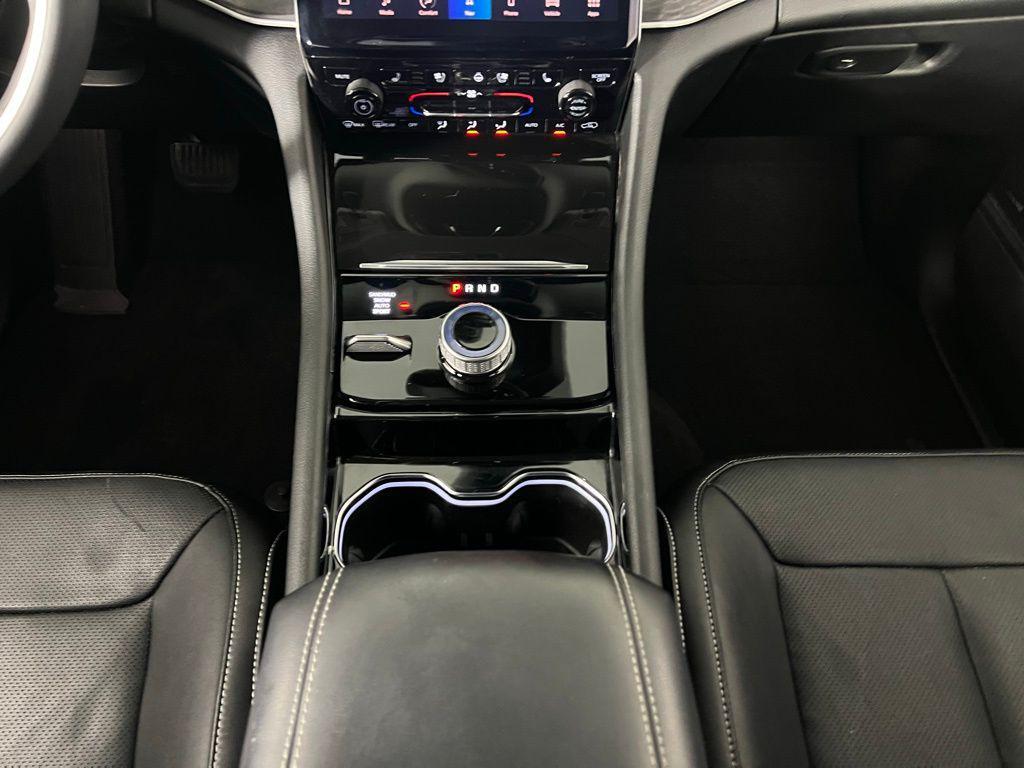 used 2023 Jeep Grand Cherokee car, priced at $31,173