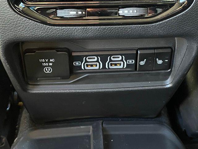 used 2023 Jeep Grand Cherokee car, priced at $31,973