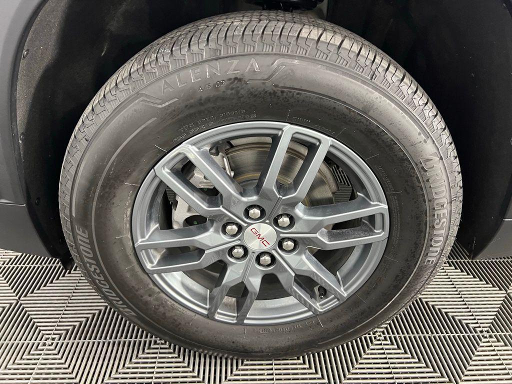 used 2025 GMC Acadia car, priced at $30,973