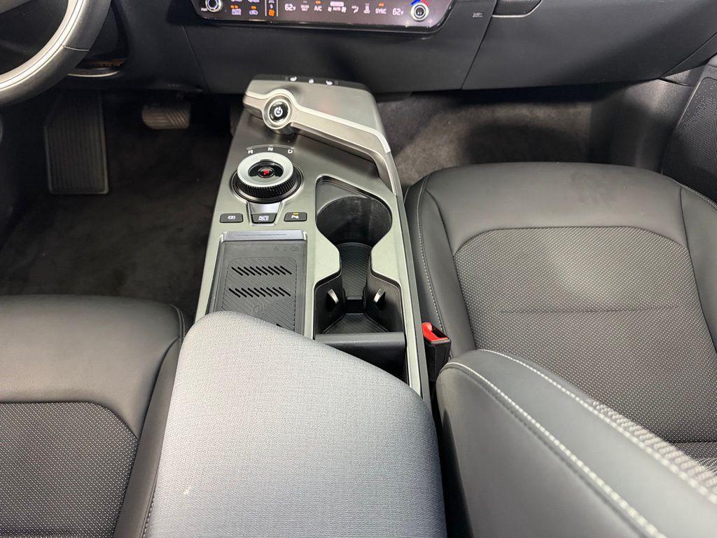 used 2024 Kia EV6 car, priced at $27,373