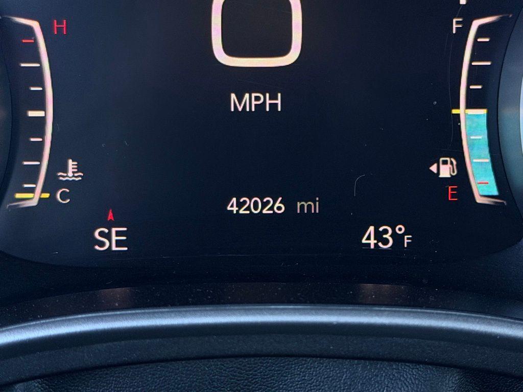 used 2024 Chrysler Pacifica car, priced at $25,073