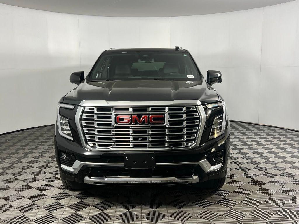 used 2025 GMC Yukon XL car, priced at $73,973