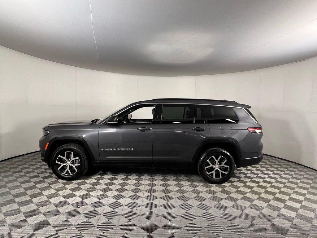 used 2024 Jeep Grand Cherokee L car, priced at $33,573