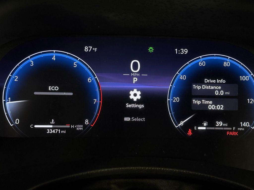 used 2024 Toyota Highlander car, priced at $40,873